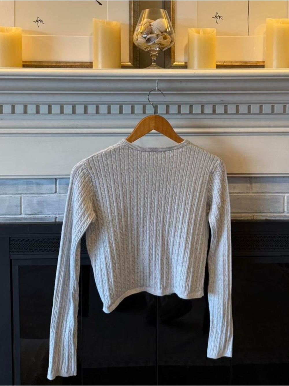 Brandy Melville Zoe Cardigan Light Gray Cable Knit Cropped XS/S - Picture 3 of 8